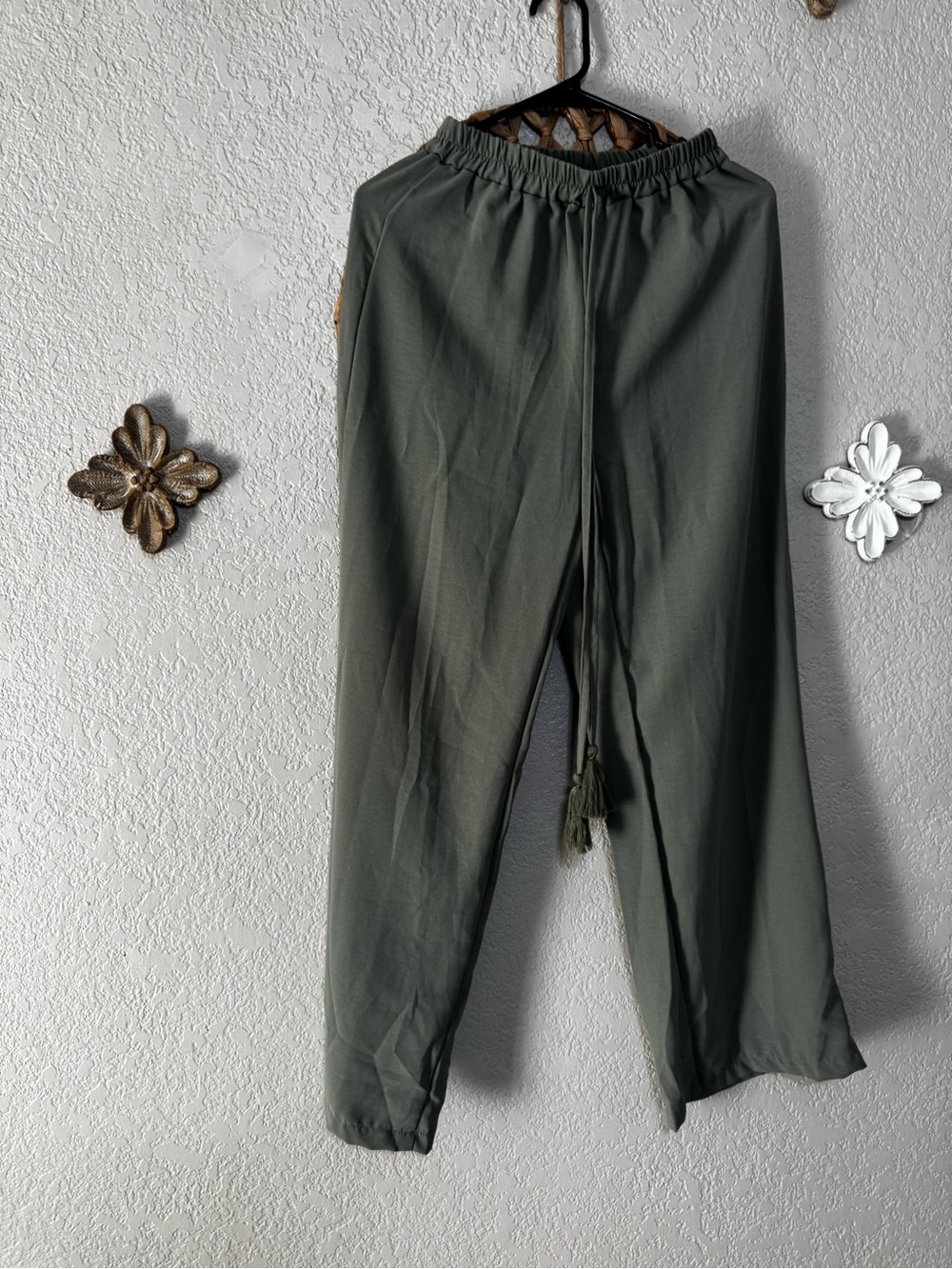 Green set - Picture 2 of 2